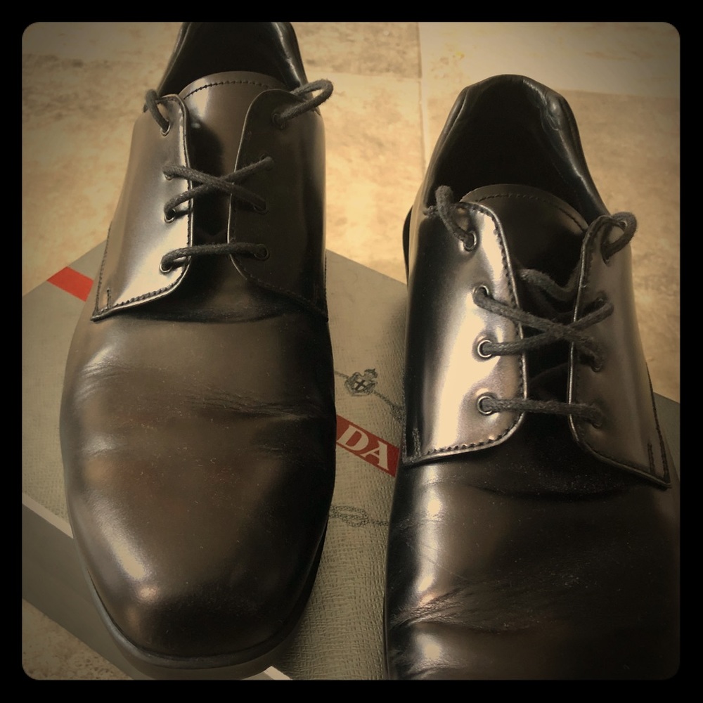 Prada black leather men’s lace up